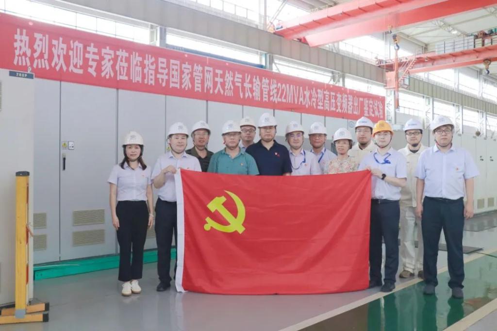 68E9F89BCF4D0055C36AD952A50_EDFB9398_12496