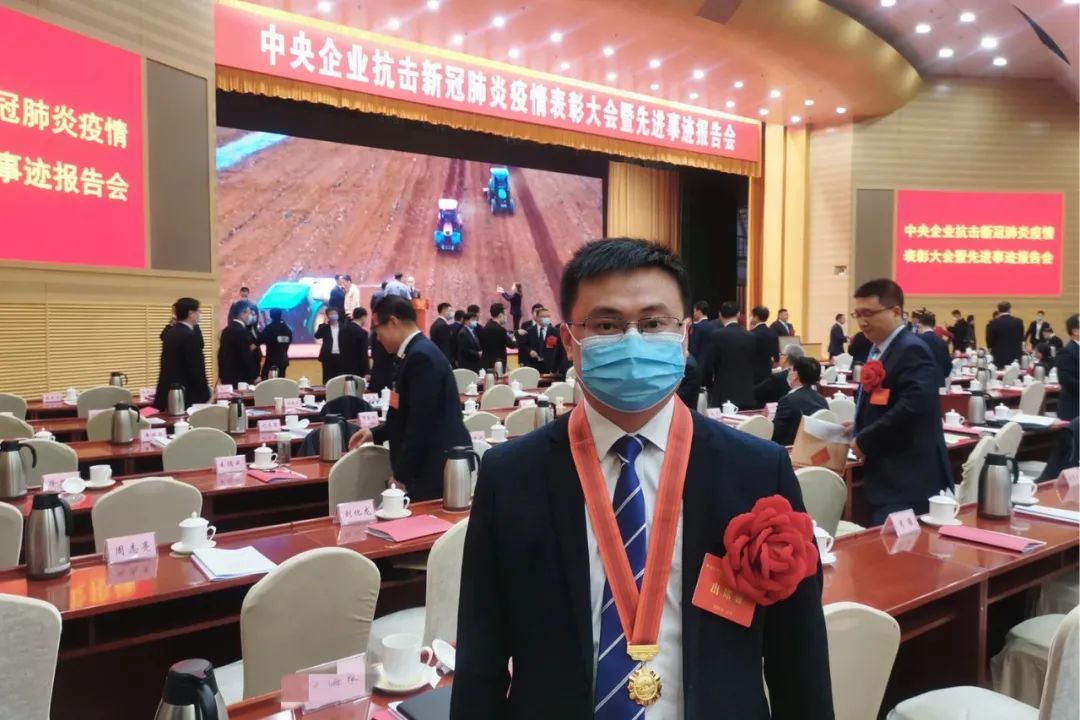 721BE946D404589A5AA64152555_9BC25908_1D212