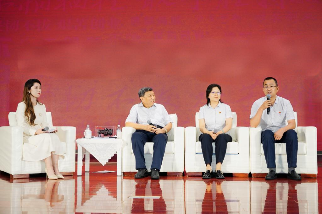 DAACF2A7EE9142A427ACF78A249_0687FD65_11F83