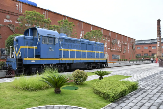 56015F60B90BC6BF50E26EA8E2C_DF9C8E06_C7B4A