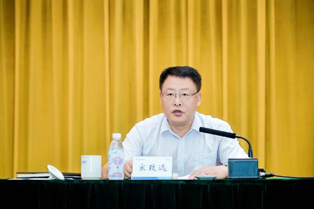 BEE9BFB61D170BEE077750333A9_43987ABD_C6C5