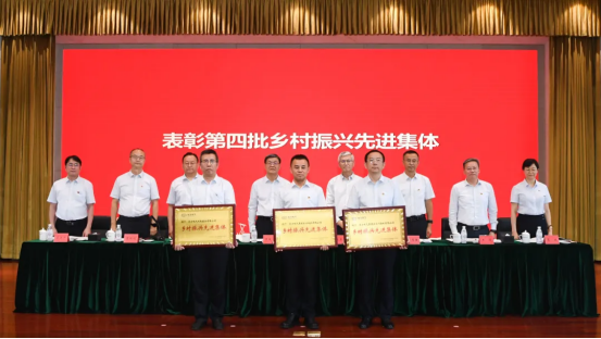 D4A9B01D9FE47BC6A82F16F1BD4_54BD2FD0_A8DC5