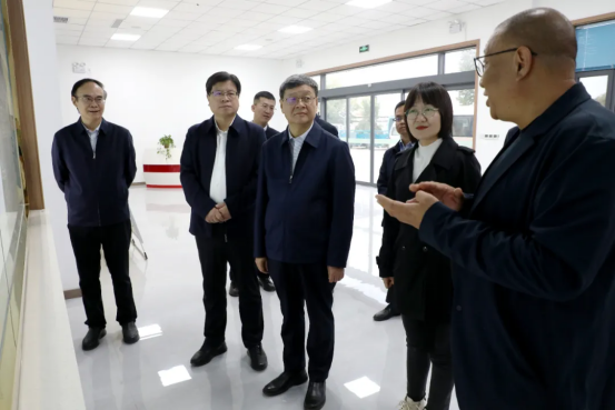 D74380CEBFAA9EA7EFBEB57C7FE_C68F84B4_C7B4A